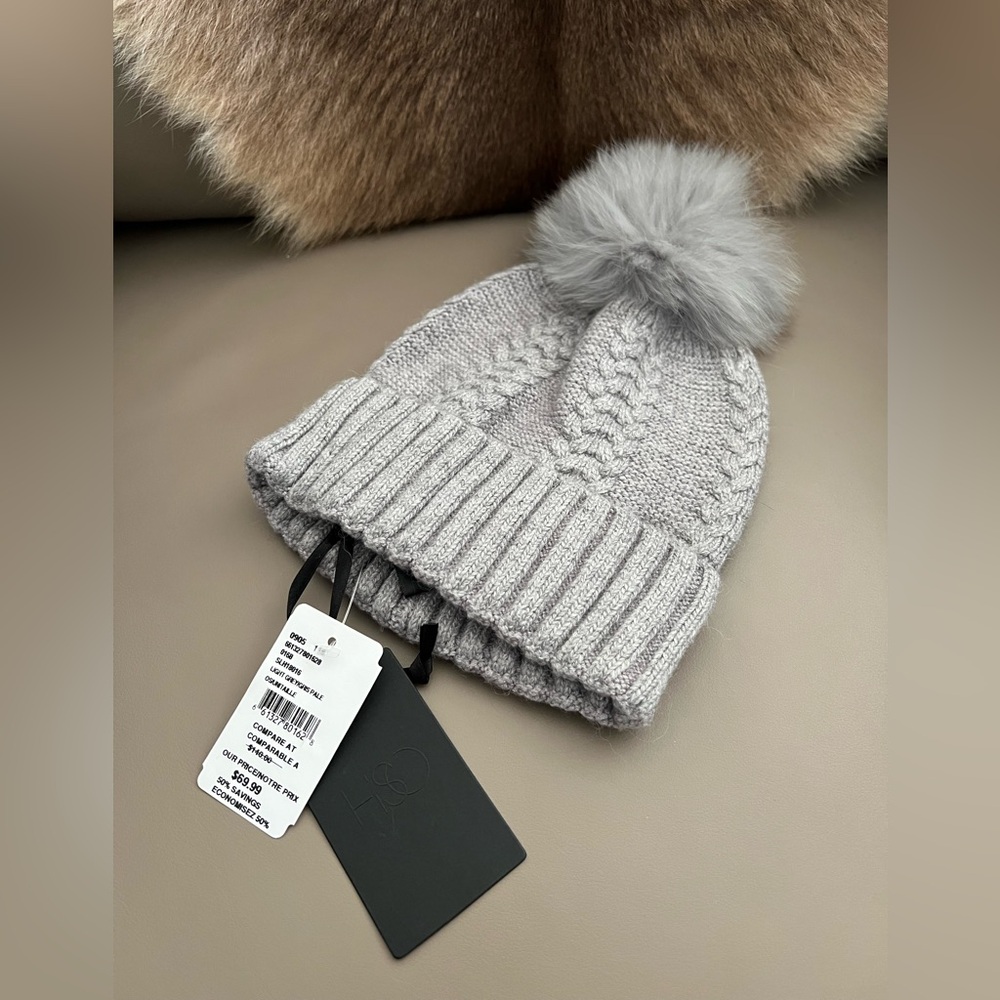 NWT HiSO Light Gray Knit Beanie with Fox Fur Pom